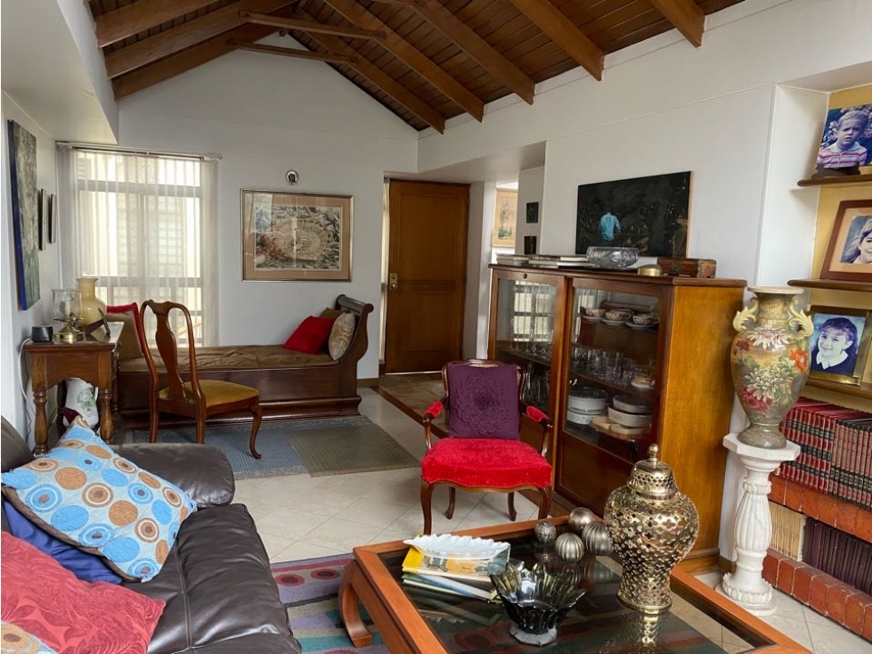 Vendo apartamento Niza antigua