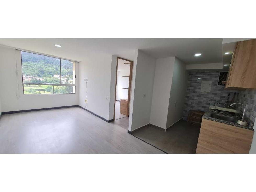 VENDO APARTAMENTO NUEVO PISO ALTO EXTERIOR - CALLE 170 GILMAR — foto 3