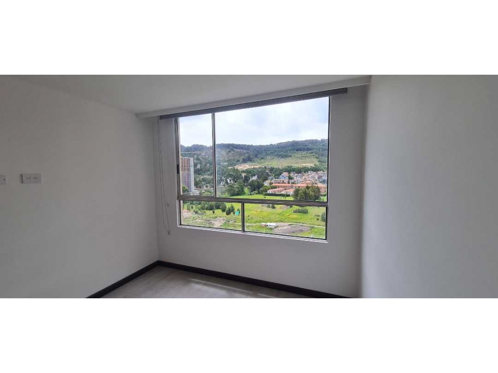 VENDO APARTAMENTO NUEVO PISO ALTO EXTERIOR - CALLE 170 GILMAR — foto 5