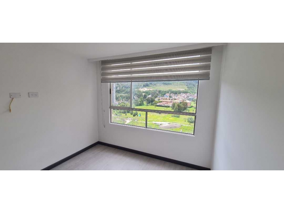 VENDO APARTAMENTO NUEVO PISO ALTO EXTERIOR - CALLE 170 GILMAR — foto 2