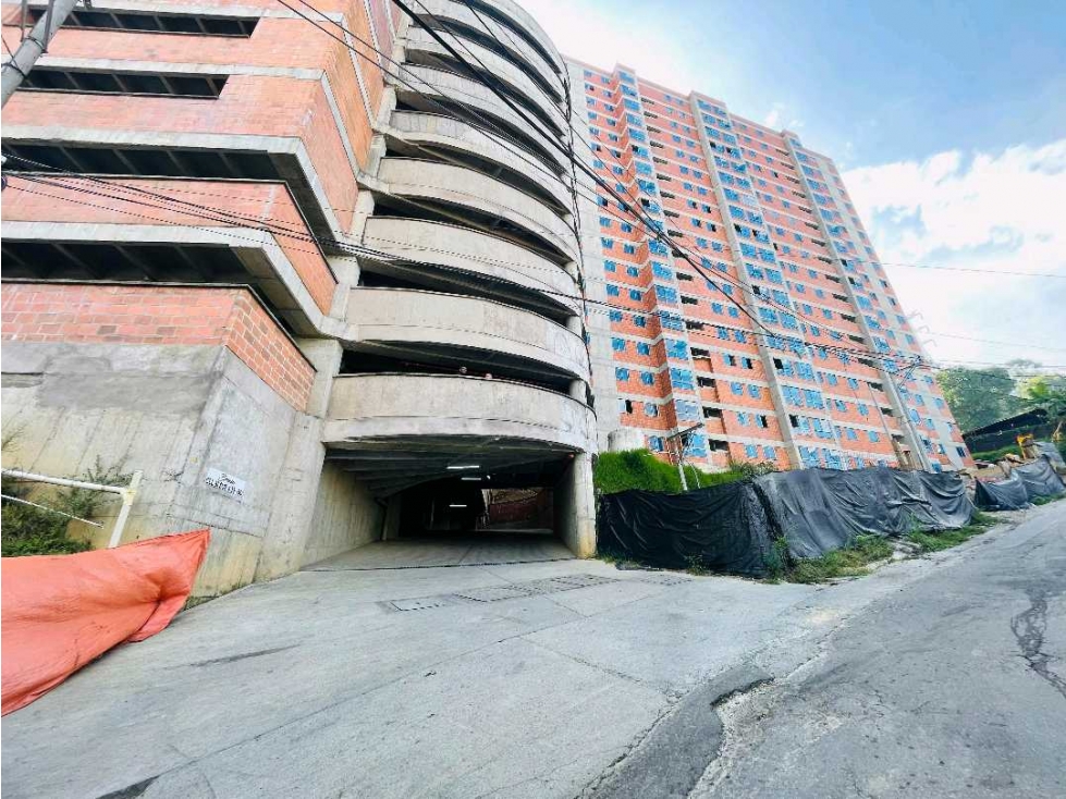 VENDO APARTAMENTO SABANETA. PAN DE AZUCAR