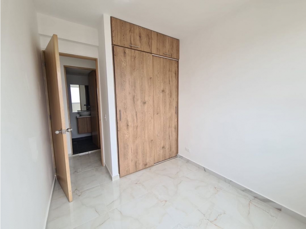 VENDO APARTAMENTO OCEANA BELLO SECTOR FABRICATO PISO ALTO — foto 5