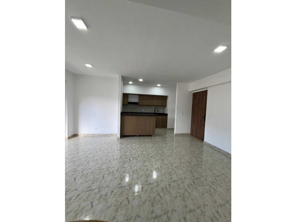 VENDO APARTAMENTO OCEANA, DOS BALCONES, 92M2, PARQUEADERO Y ÚTIL — foto 2