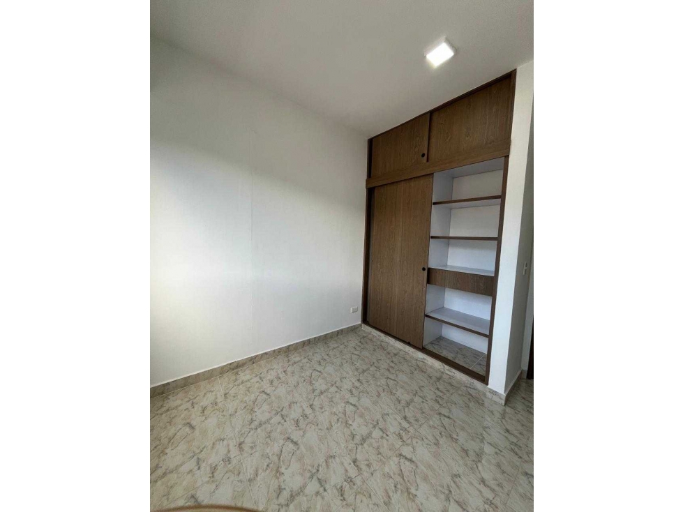 VENDO APARTAMENTO OCEANA, DOS BALCONES, 92M2, PARQUEADERO Y ÚTIL — foto 3