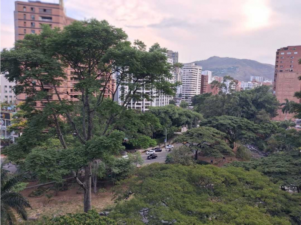 Vendo apartamento oeste de cali barrio aguacatal 8 piso vista 360° — foto 2