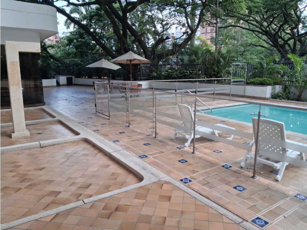 Vendo apartamento oeste de cali barrio aguacatal 8 piso vista 360° — foto 4