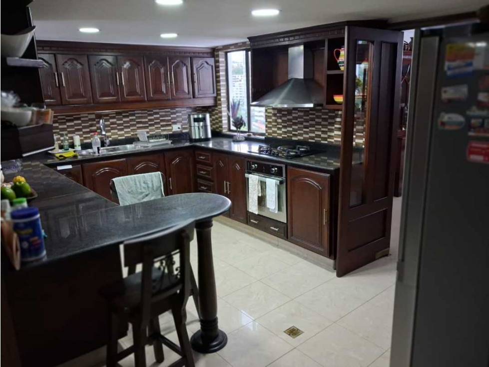 Vendo apartamento oeste de cali barrio aguacatal 8 piso vista 360° — foto 6