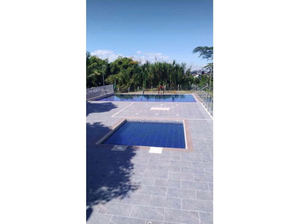 Vendo Apartamento en la Av 30 de Agosto Pereira — foto 6