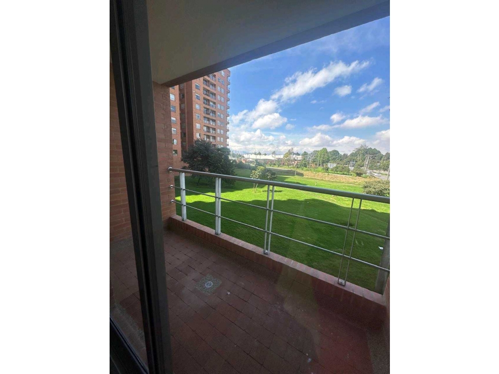 VENDO APARTAMENTO 907 PARA ESTRENAR PARQUE DE LOS CIPRESES. P