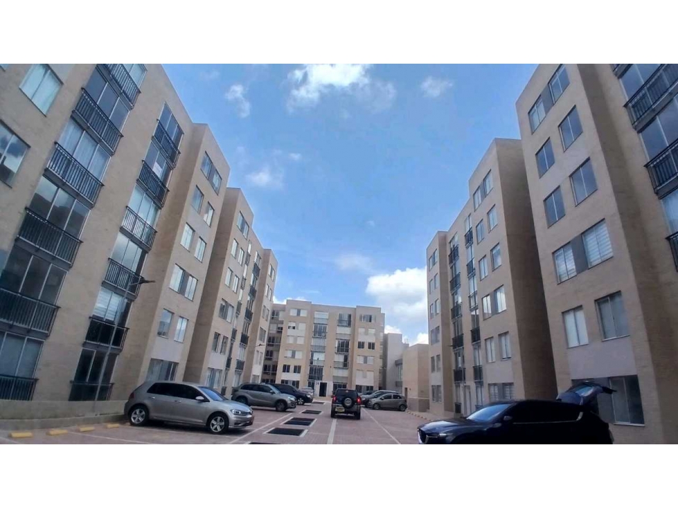 VENDO APARTAMENTO QUINTO PISO CON ASCENSOR NUEVO EN CAJICÁ