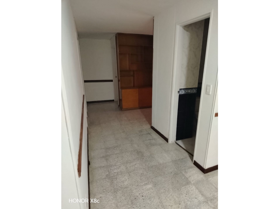 Vendo apartamento para remodelar en laureles — foto 6