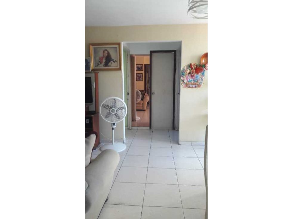 VENDO APARTAMENTO PH SANTA ELENA 2 RECAMARAS — foto 3