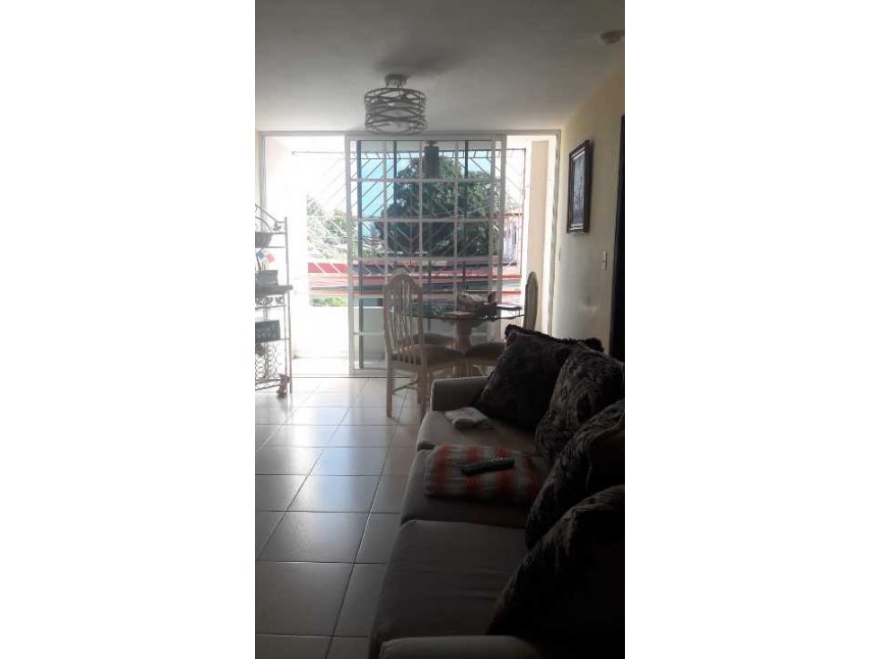 VENDO APARTAMENTO PH SANTA ELENA 2 RECAMARAS — foto 4