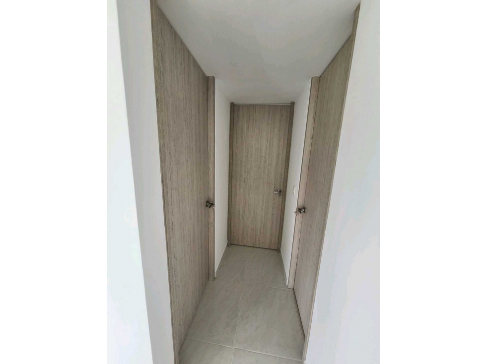 VENDO APARTAMENTO PISO 11 EN ACQUA HILLS DOSQUEBRADAS — foto 3