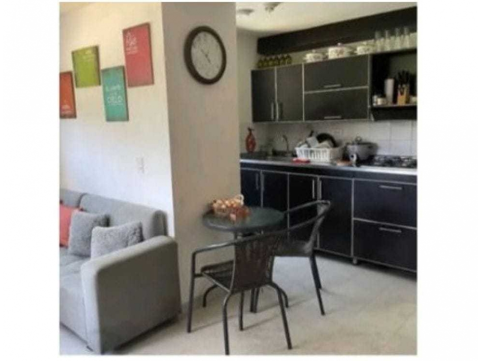 VENDO APARTAMENTO PISO 13 CERCA LA ESTACIÓN MADERA