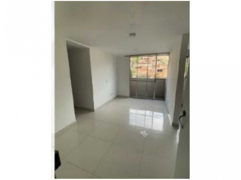 VENDO APARTAMENTO PISO 8 EN PUERTO ALEGRE