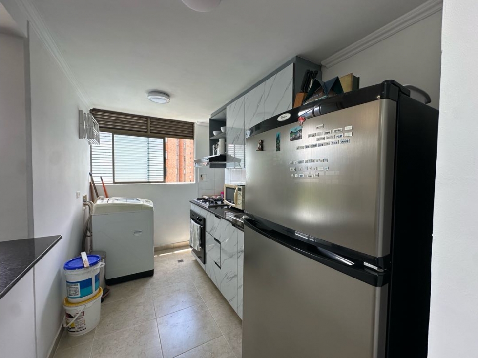 Vendo Apartamento Poblado, Castropol — foto 3