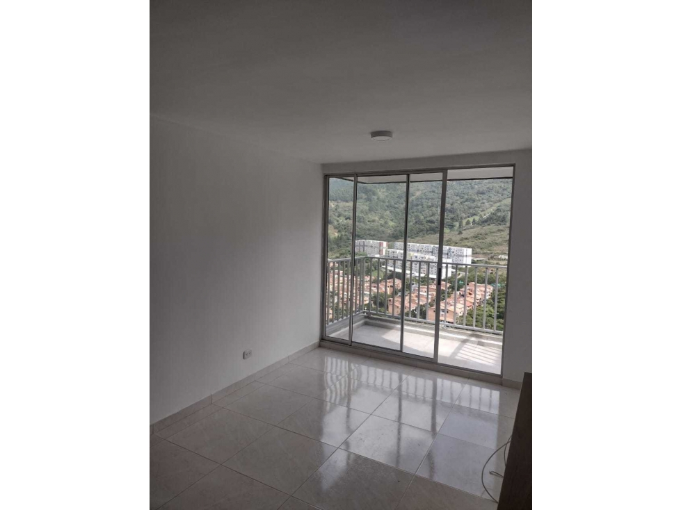 VENDO APARTAMENTO POBLADO NIQUIA BELLO ANTIOQUIA — foto 3