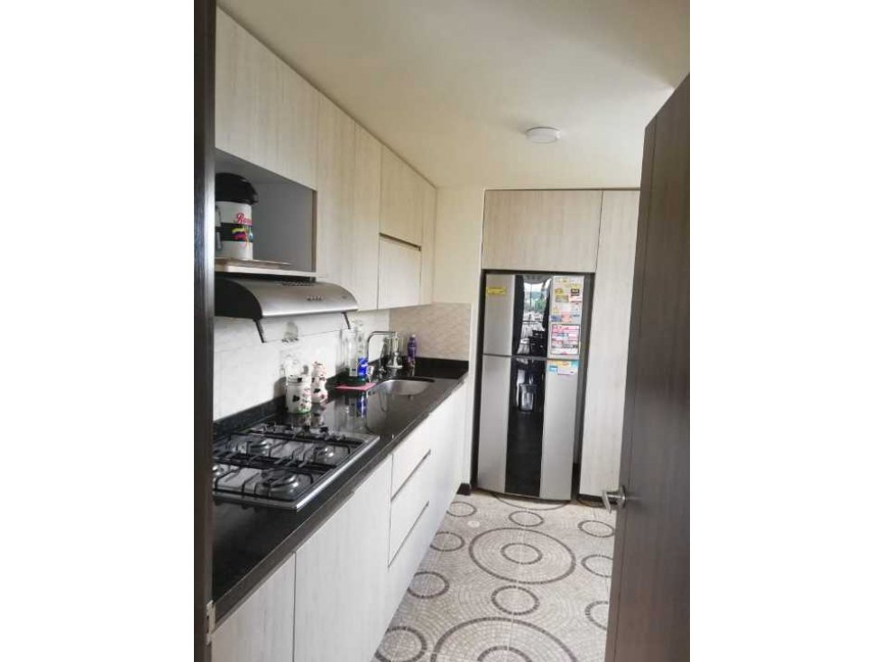 VENDO AMPLIO APARTAMENTO CERCA A PROVIDENCIA Y LA 14 PEREIRA — foto 6
