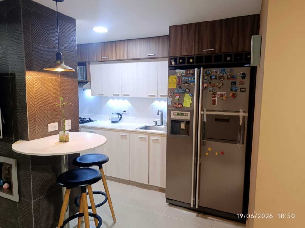 VENDO APARTAMENTO PRADOS DE SABANETA SECTOR PLANO PISO BAJO — foto 5