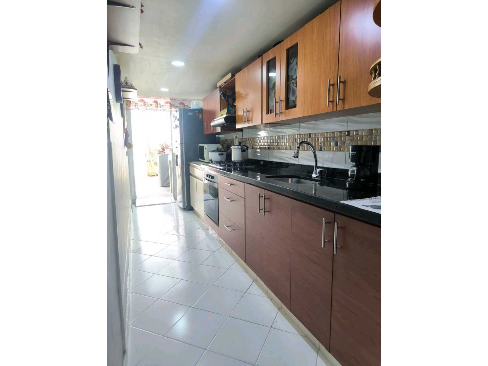 VENDO APARTAMENTO PRIMER PISO CON BALCON EN SIMON BOLIVAR — foto 5