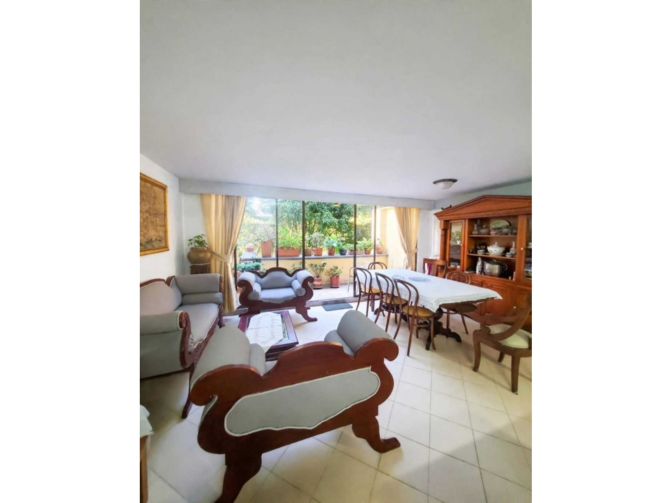 VENDO APARTAMENTO PRIMER PISO EN LOMA DEL INDIO LAS PALMAS MEDELLIN