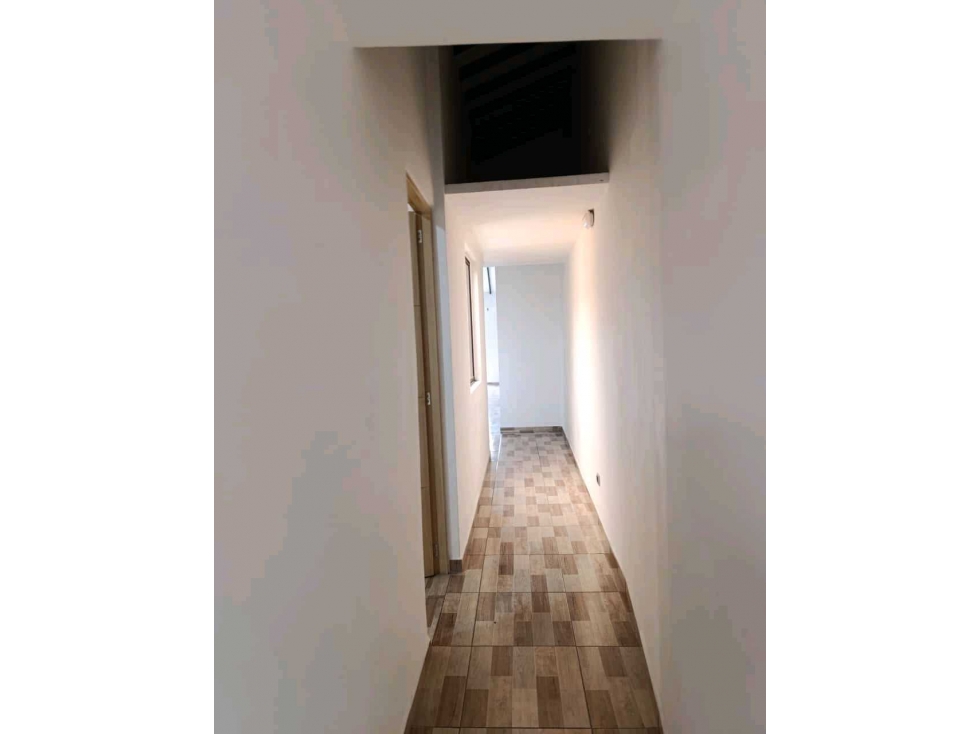 VENDO APARTAMENTO QUINTO PISO EN ITAGÜÍ-CERCA A PILSEN — foto 3