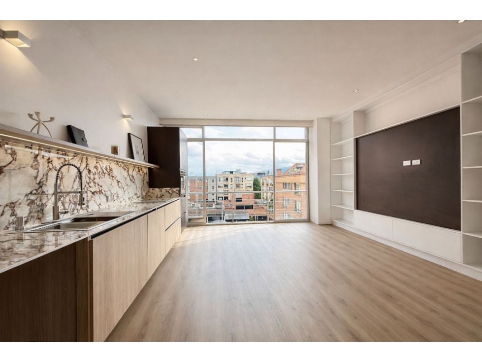 Vendo apartamento reformado 100% en Chico Navarra 1 alcoba 61 m2