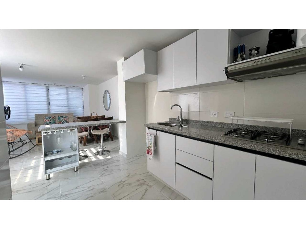 Vendo Apartamento Remodelado en Rodadero Sur - 005 — foto 6