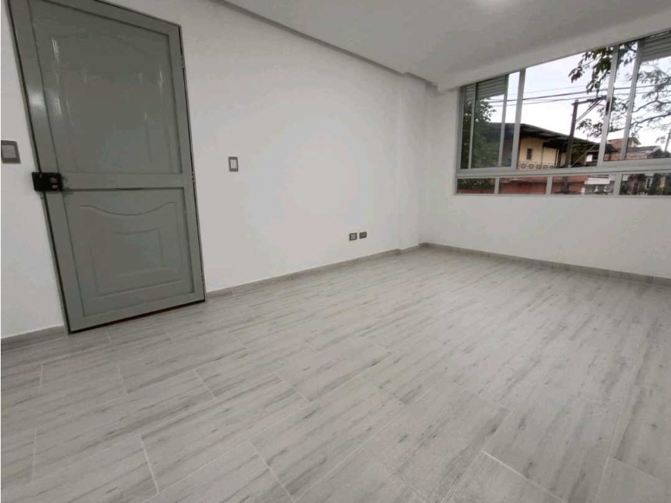 VENDO APARTAMENTO REMODELADO EN BELEN CERCA DEL EXITO — foto 4