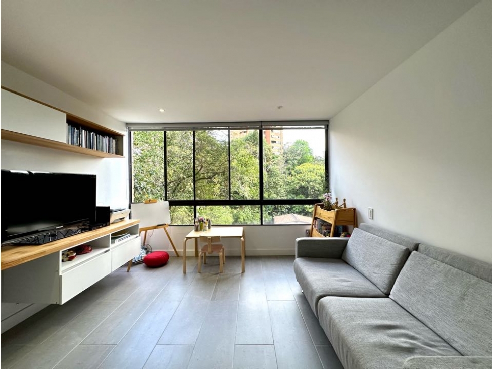 VENDO APARTAMENTO REMODELADO VIZCAYA , 2 ALCOBAS, ESTUDIO Y SERVICIO — foto 6