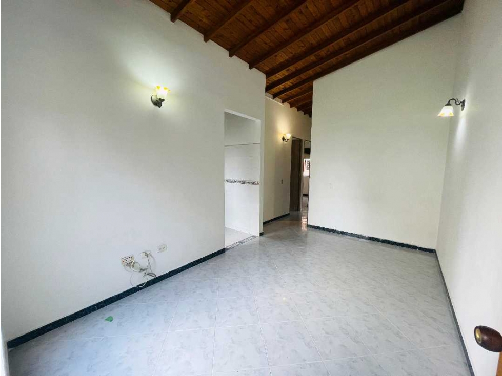 VENDO APARTAMENTO SABANETA. MARIA AUXILIADORA PARTE BAJA — foto 5