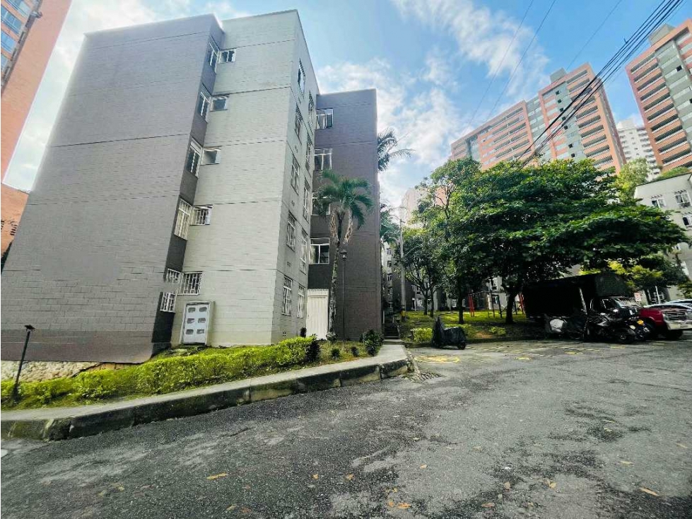 VENDO APARTAMENTO SABANETA. MARIA AUXILIADORA PARTE BAJA