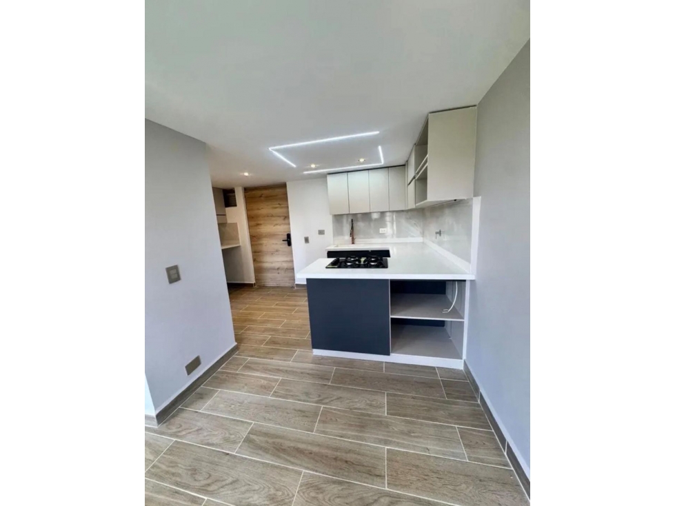 VENDO APARTAMENTO SABANETA PAN DE AZÚCAR UNIDAD COMPLETA SIN PARQ.
