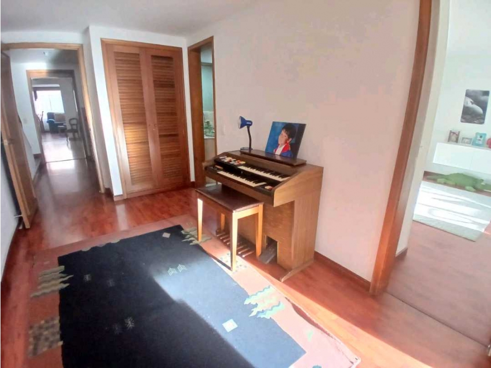 Vendo apartamento Santa Bárbara Niveles (GU) — foto 4