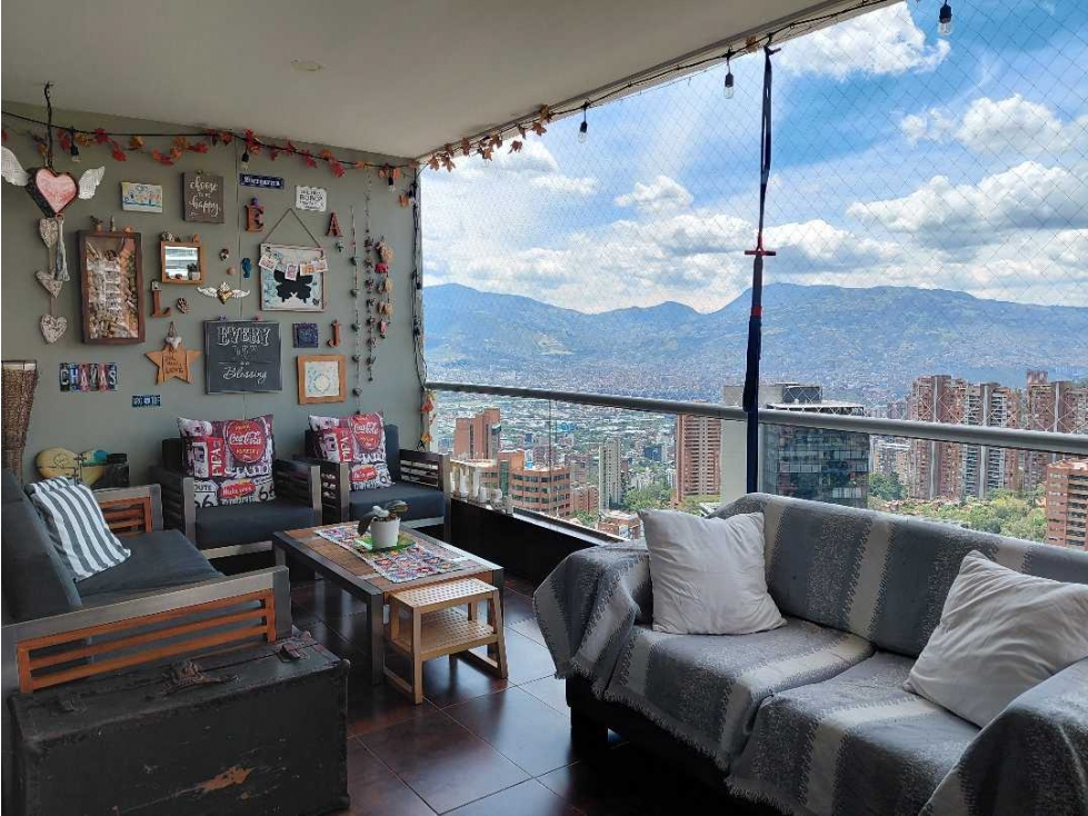 VENDO APARTAMENTO SECTOR EL TESORO CON VISTA — foto 5