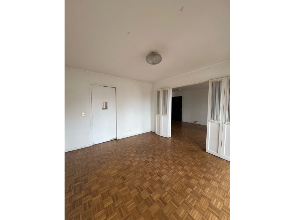 Vendo apartamento Sector La candelaria área 170m2 ideal para remodelar — foto 5