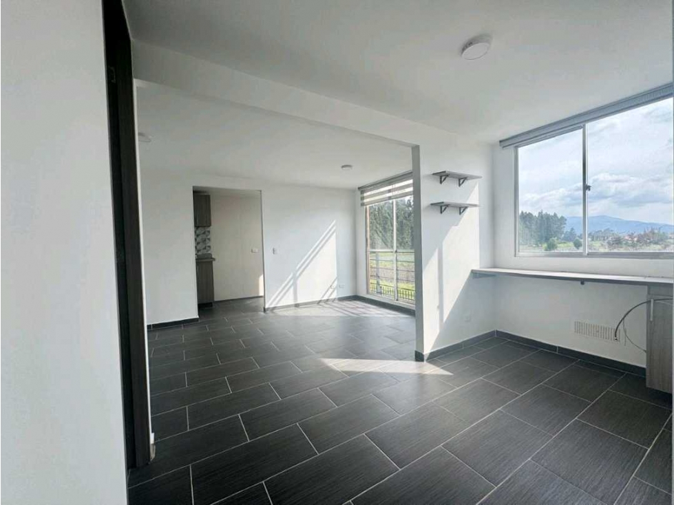 Vendo apartamento segundo Piso Acceso escaleras en Cajica. - 2