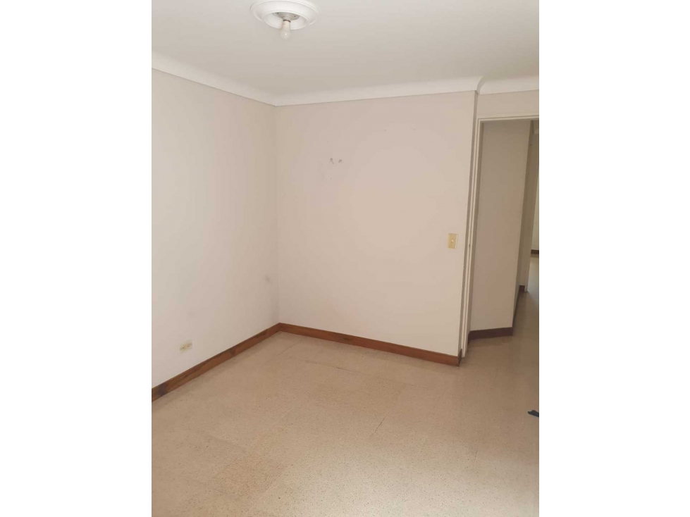 VENDO APARTAMENTO SEGUNDO PISO SECTOR ESTADIO — foto 5