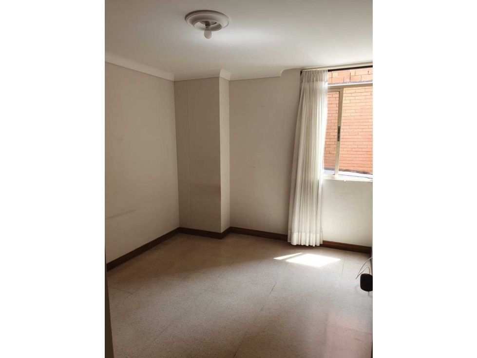 VENDO APARTAMENTO SEGUNDO PISO SECTOR ESTADIO — foto 6