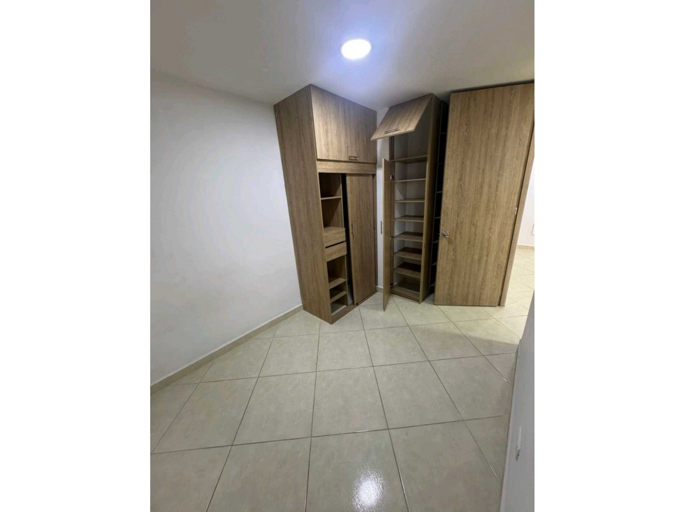 VENDO APARTAMENTO EN NIQUIA SEMI INTERNO PISO 10 CON PARQUEADERO — foto 4
