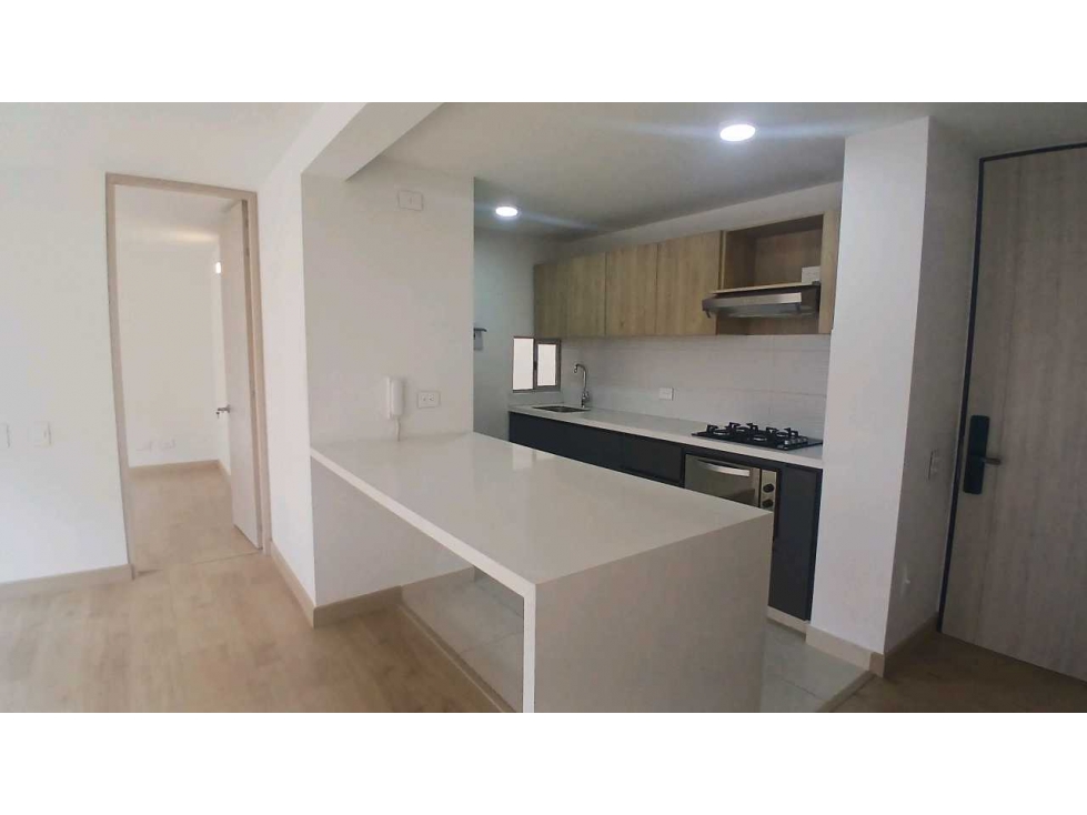 Arriendo apartamento tercer piso con club House en lasHuertas de Cajic — foto 2