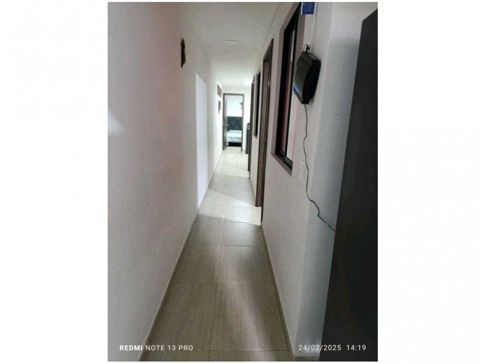 VENDO APARTAMENTO TERCER PISO BARRIO FLORENCIA-piso 3 — foto 3