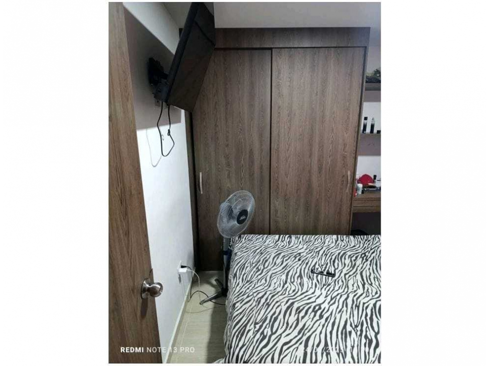 VENDO APARTAMENTO TERCER PISO BARRIO FLORENCIA-piso 3 — foto 5