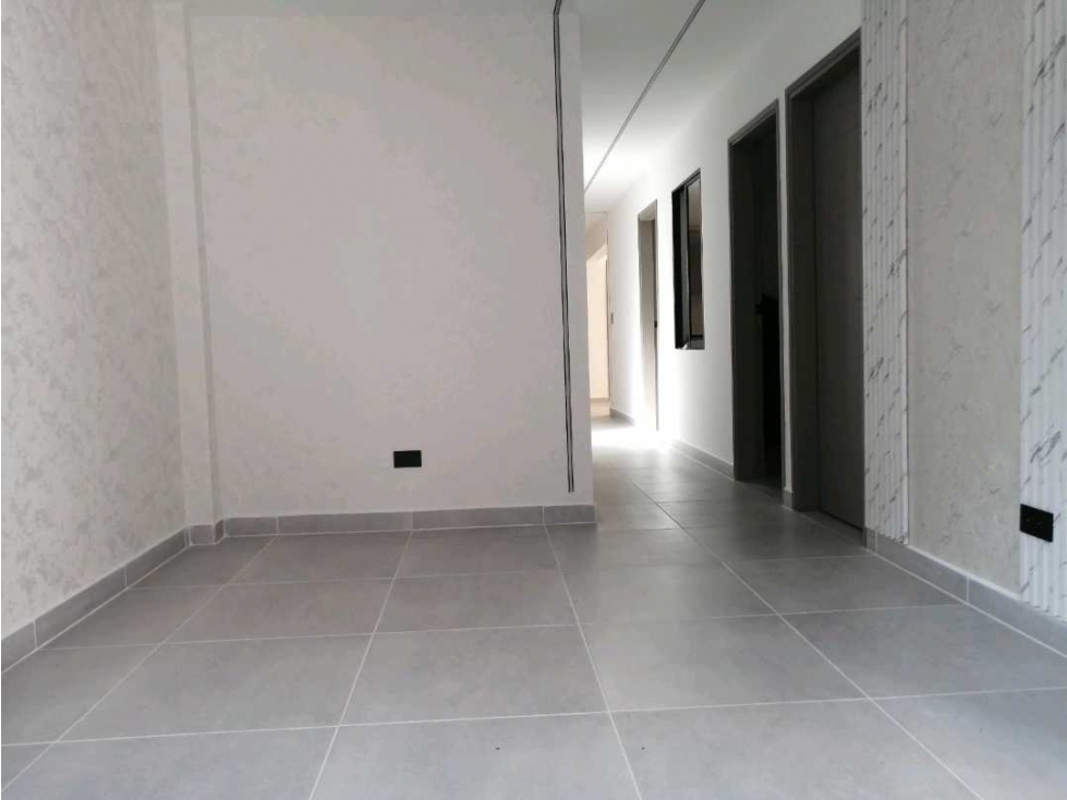 VENDO APARTAMENTO TERCER PISO EN CABAÑAS BELLO-NO PARK — foto 2