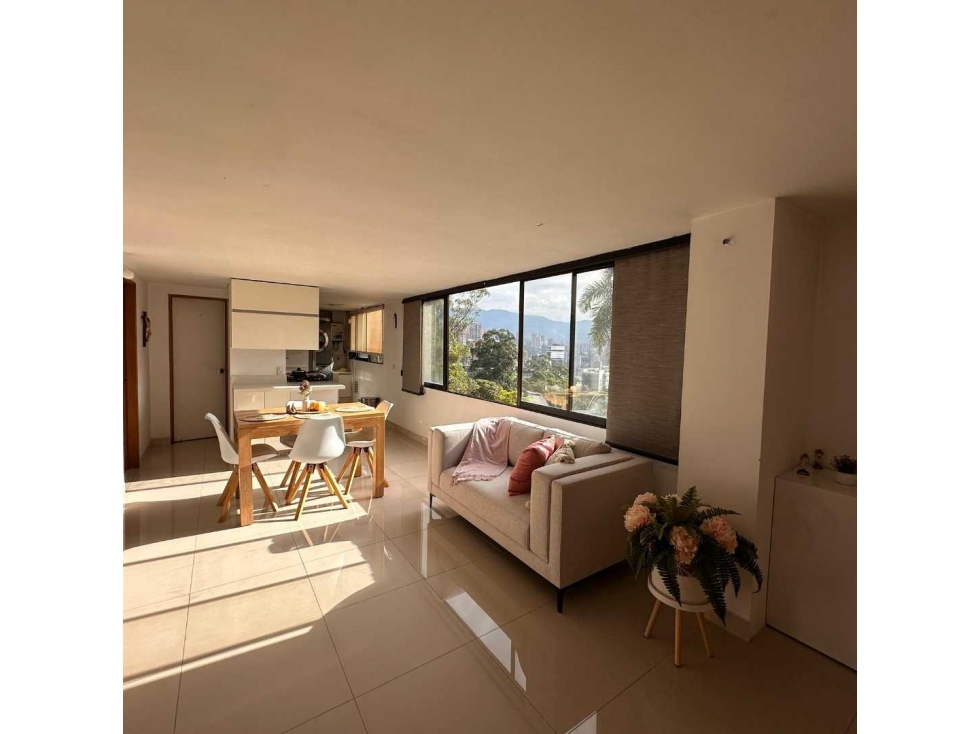 VENDO APARTAMENTO TERCER PISO AVENIDA LAS PALMAS — foto 2