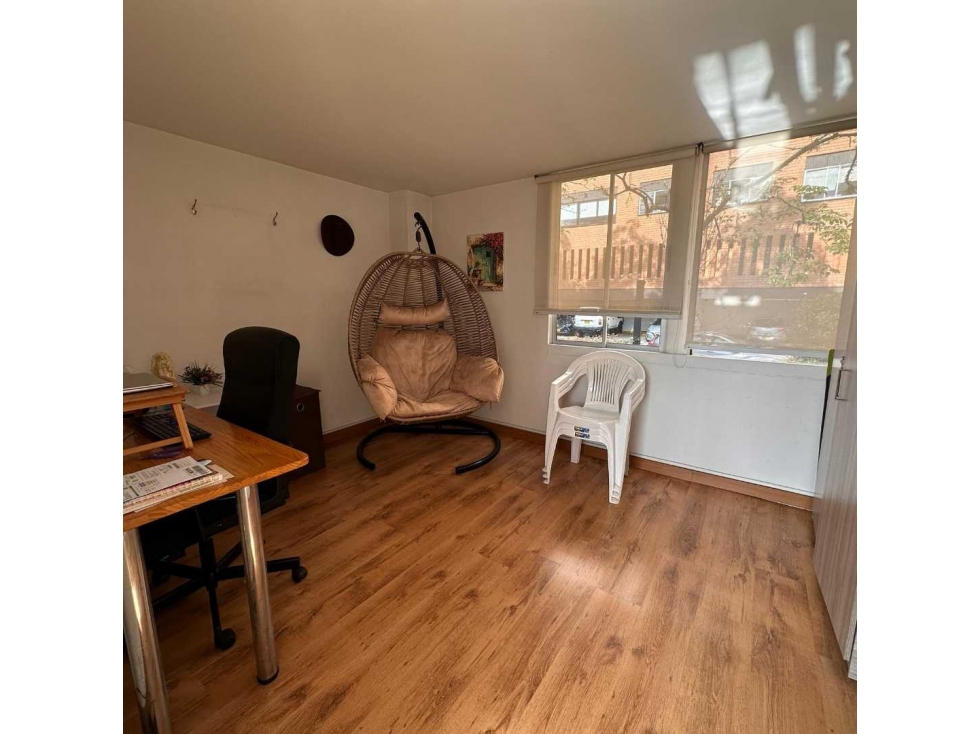 VENDO APARTAMENTO TERCER PISO AVENIDA LAS PALMAS — foto 3