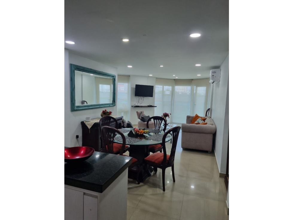 VENDO APARTAMENTO USO TURISTICO ED. TORRES DEL LAGO LAGUITO