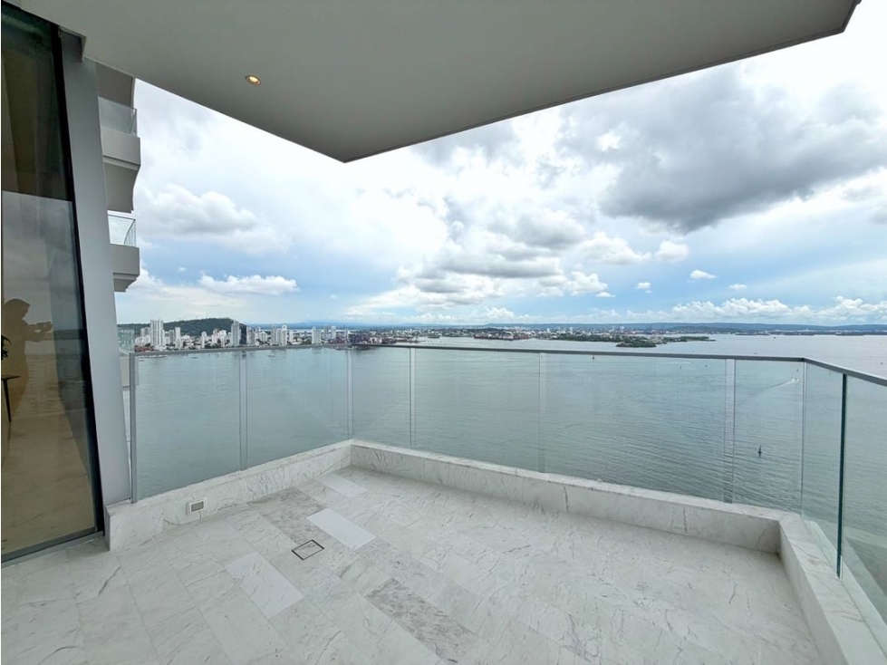 VENDO APARTAMENTO VISTA A LA BAHÍA ED ALLURE BOCAGRANDE CARTAGENA — foto 2