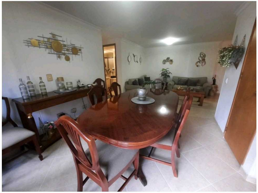 VENDO APARTAMENTO-ENVIGADO PARTE BAJA CERCA A TODO SECTOR OTRA PARTE — foto 3